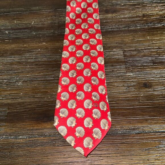 Gucci Seashell Print Silk Neck Tie Vintage - Picture 1 of 4